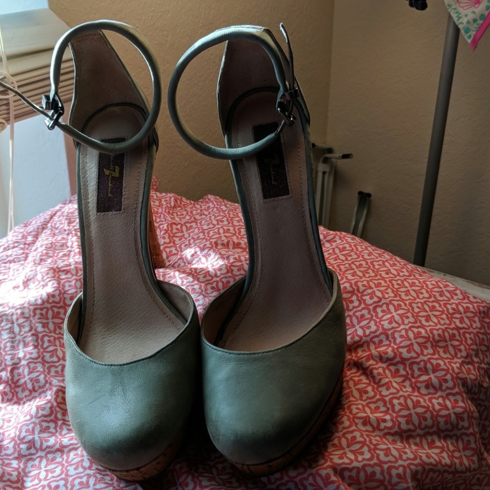 7 for all mankind heels